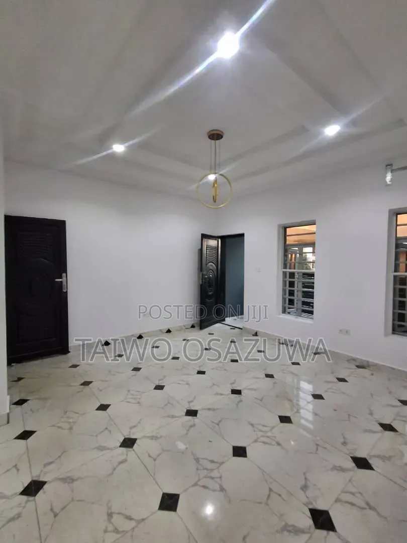 2bdrm Apartment in Badore Road for rent in Ado / Ajah