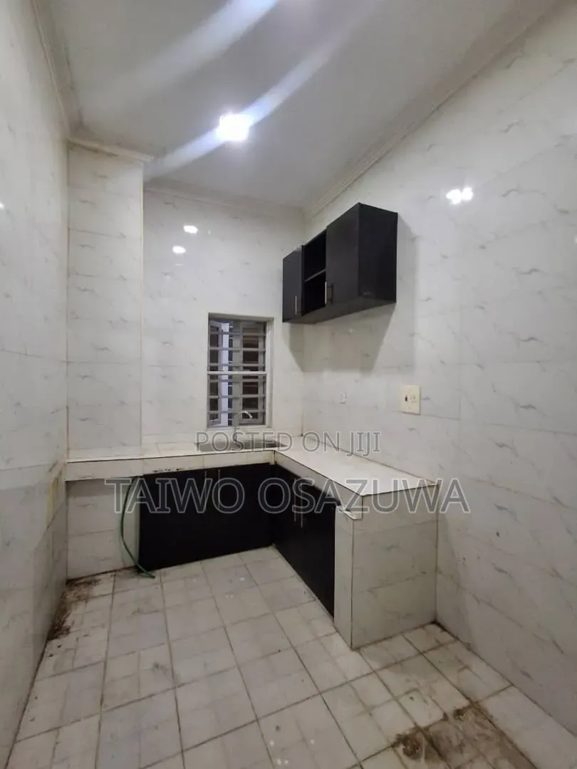 2bdrm Apartment in Badore Road for rent in Ado / Ajah