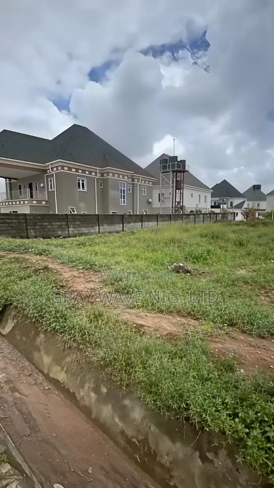 700sqm Estate Residential Plot in Galadimawa