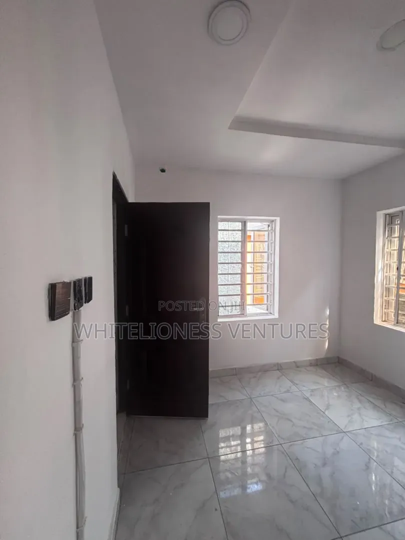 1bdrm Shared Apartment in Ikota Gra for rent in Ikota