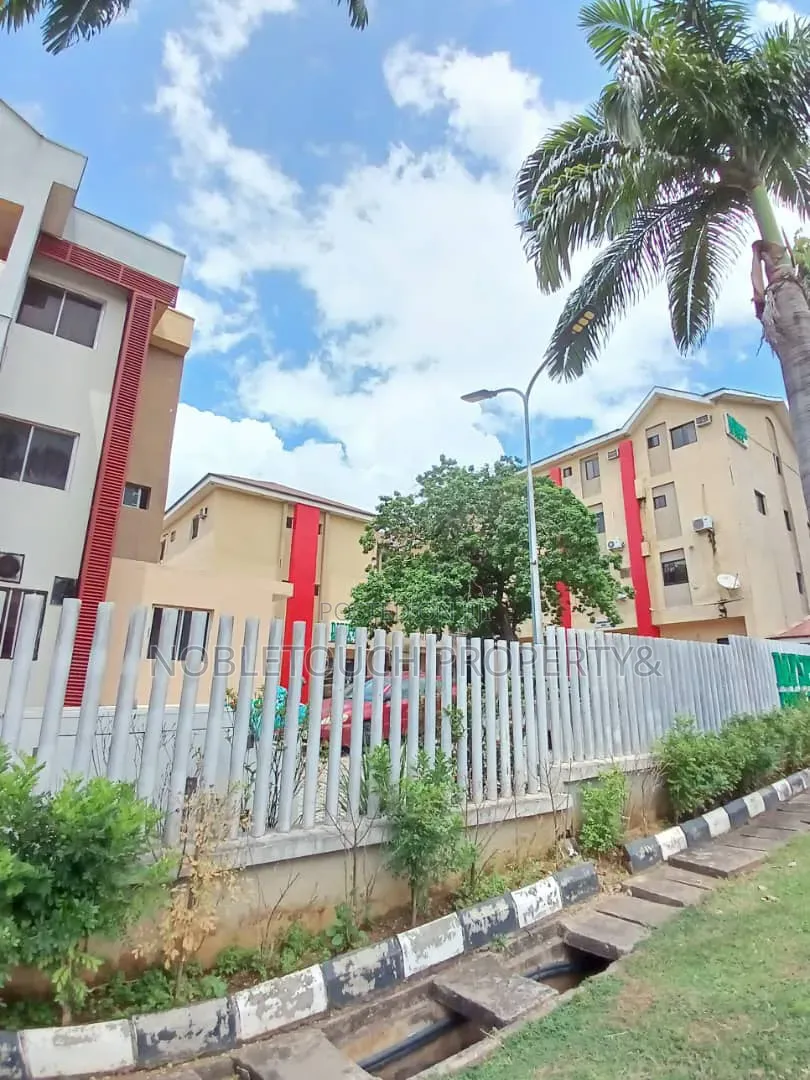 Standard 86rooms 5-Star Hotel at Wuse Abuja in Zone 1 / Wuse