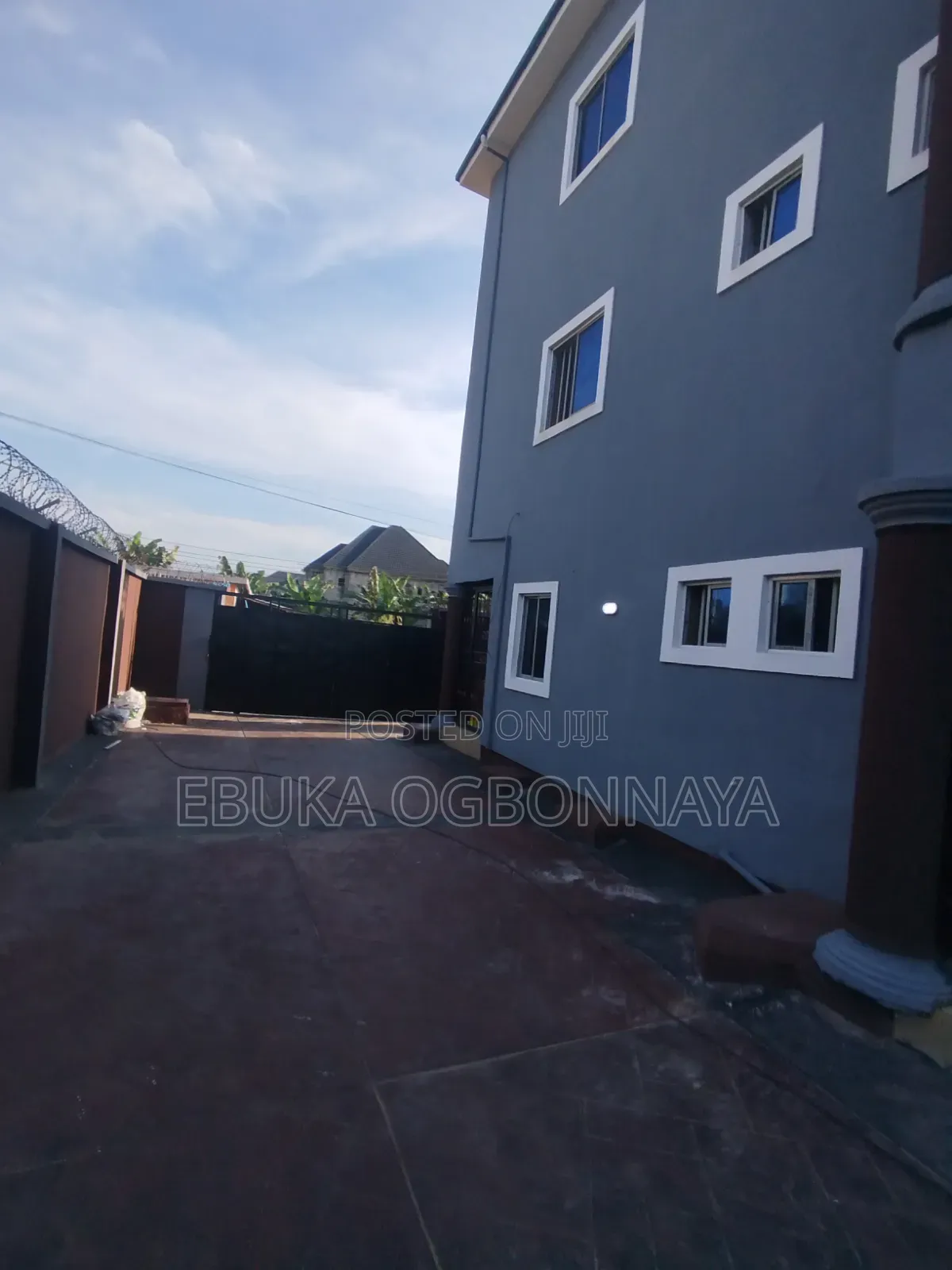 2bdrm Block of Flats in County Garden, Port-Harcourt for rent in Port-Harcourt