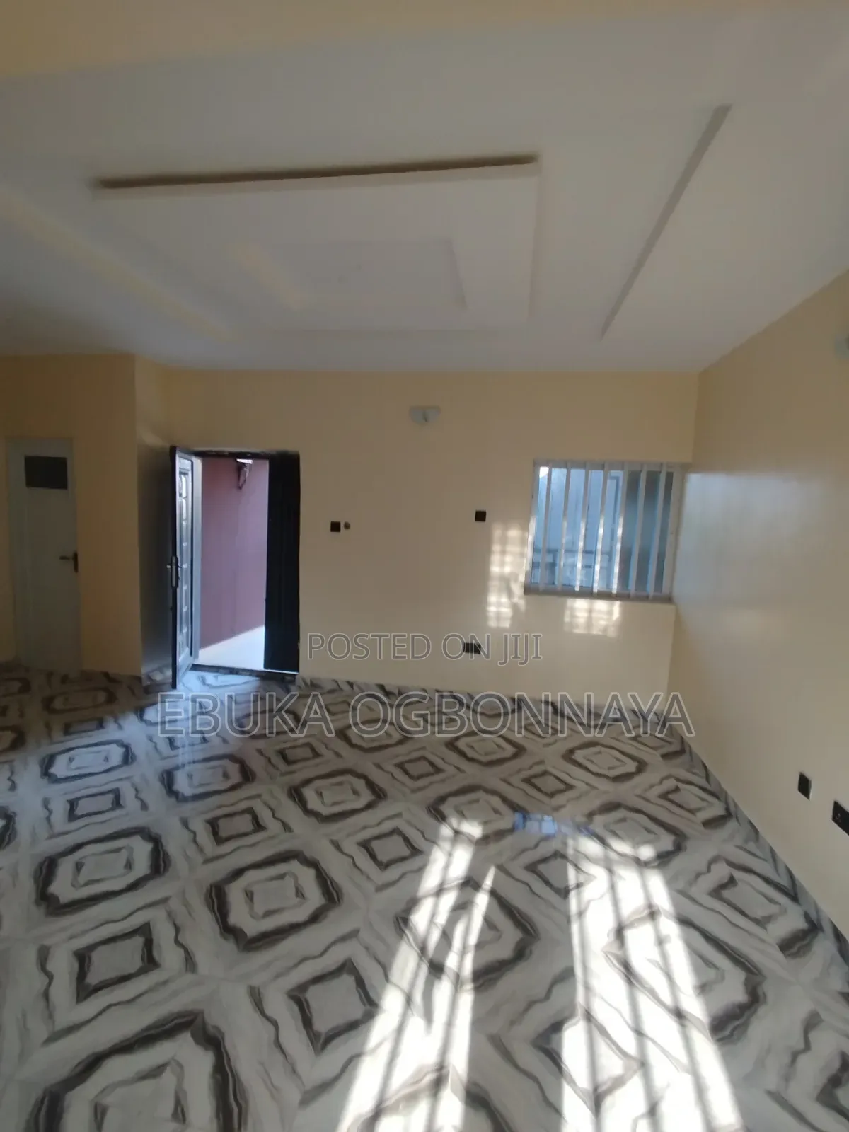 2bdrm Block of Flats in County Garden, Port-Harcourt for rent in Port-Harcourt