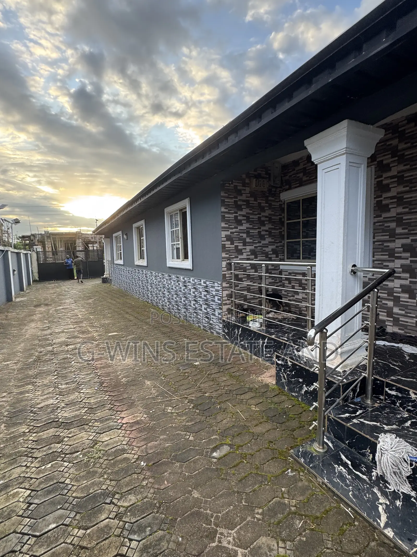 3bdrm Block of Flats in Aruogba Off Airport, Benin City for sale in Benin City