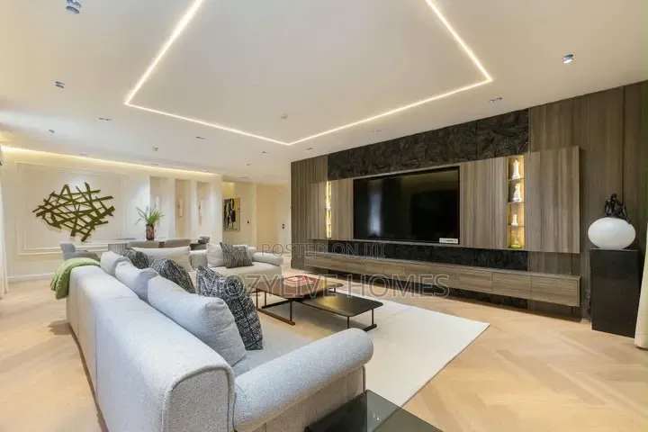 2bedroom Apartment in Ikeja GRA