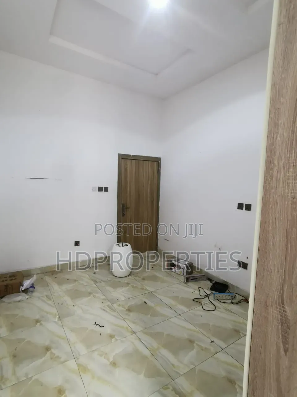 1bdrm Shared Apartment in Harris Drive, Lagos Island / Lagos Island in Lagos Island / Lagos Island