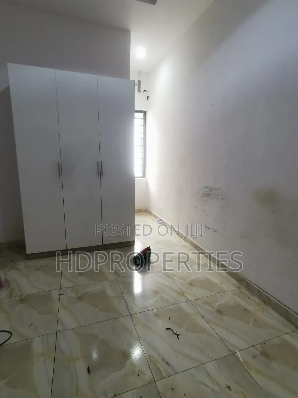 1bdrm Shared Apartment in Harris Drive, Lagos Island / Lagos Island in Lagos Island / Lagos Island