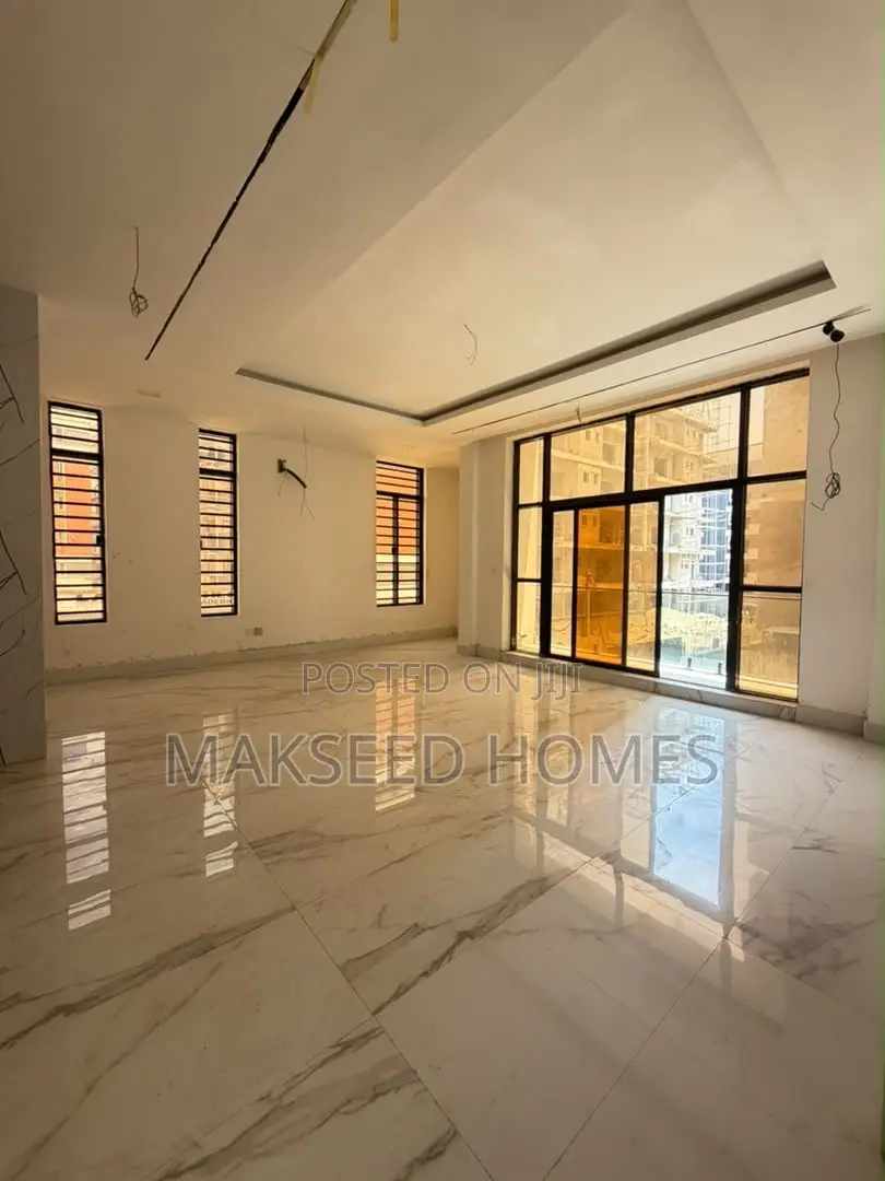4bdrm Townhouse/Terrace in Lekki Phase 1 for sale in Lekki Phase 1