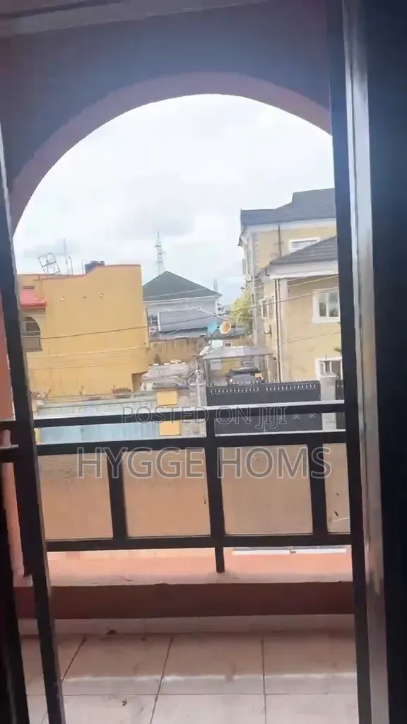 3bdrm Apartment in Maplewood Estate, Oko-Oba for rent in Oko-Oba
