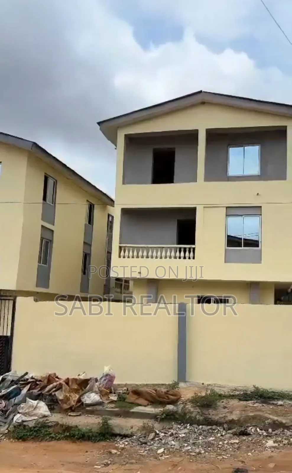 3bdrm Block of Flats in Egbeda for sale in Egbeda