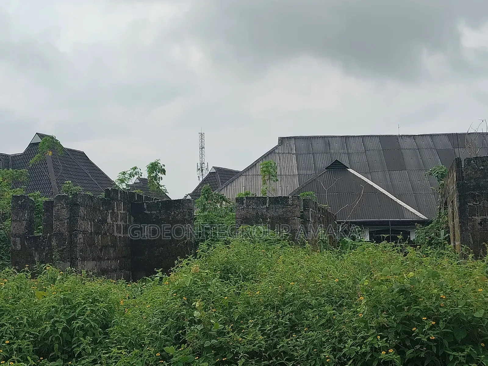 4bdrm Bungalow in Uncle P Road, Ethiope East for sale in Ethiope East