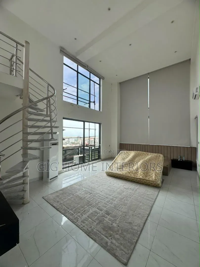 4bdrm Apartment in Vi, Ajah for sale in Ajah