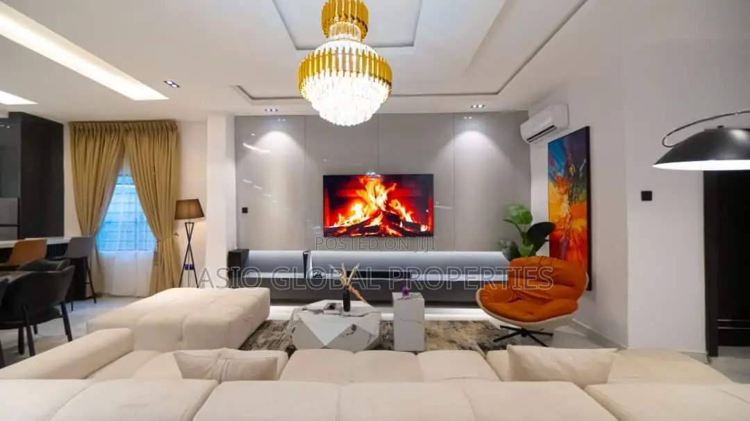 Luxury 3-Bedroom With Pool in Abule Egba in Abule Egba