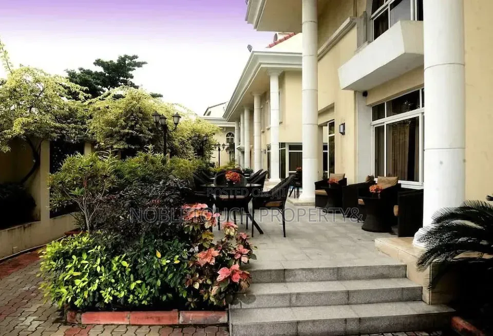 Fully Equipped 49-Room 4-Star Hotel Ikoyi, Lagos in Old Ikoyi