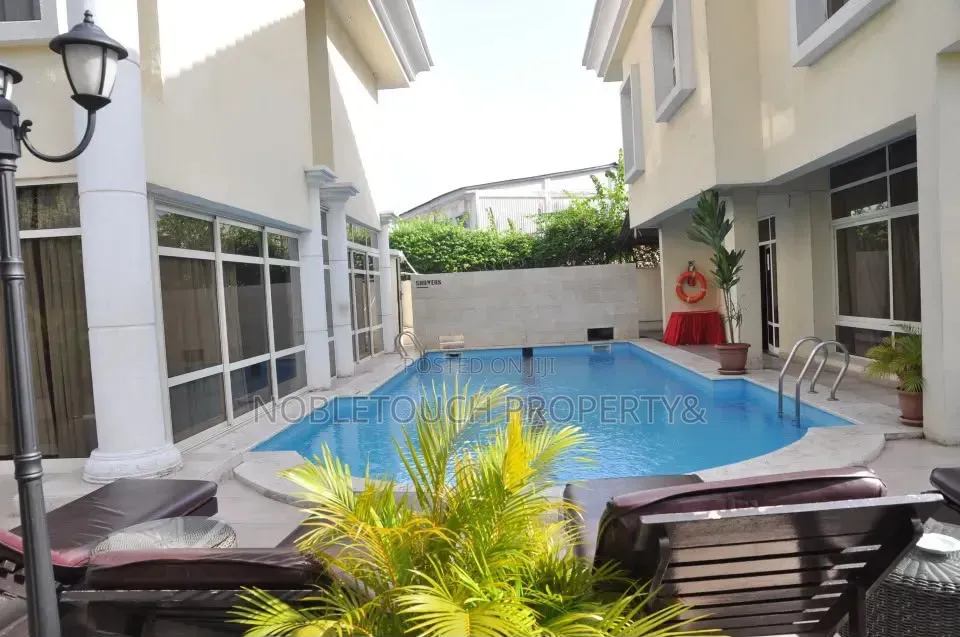 Fully Equipped 49-Room 4-Star Hotel Ikoyi, Lagos in Old Ikoyi