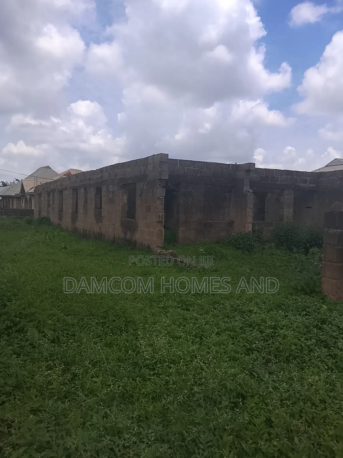 For Sale: Strategic Property in Apata Ibadan in Apata