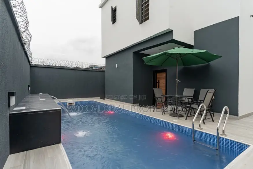 Luxury 1-Bedroom With Pool in Abule Egba in Abule Egba