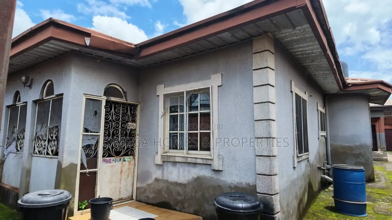 5bdrm Bungalow in Umuahia for sale in Umuahia