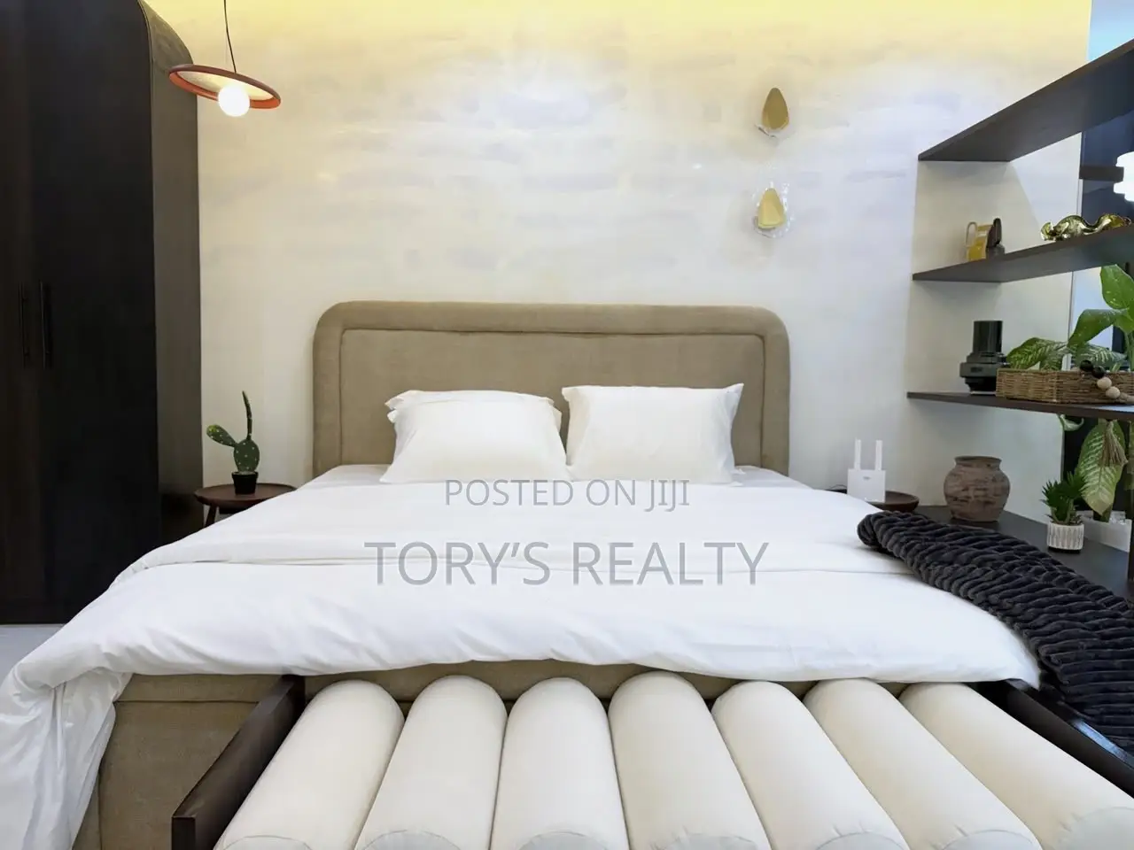 Luxuriously Furnished Studio Apartment in Lekki Phase 1