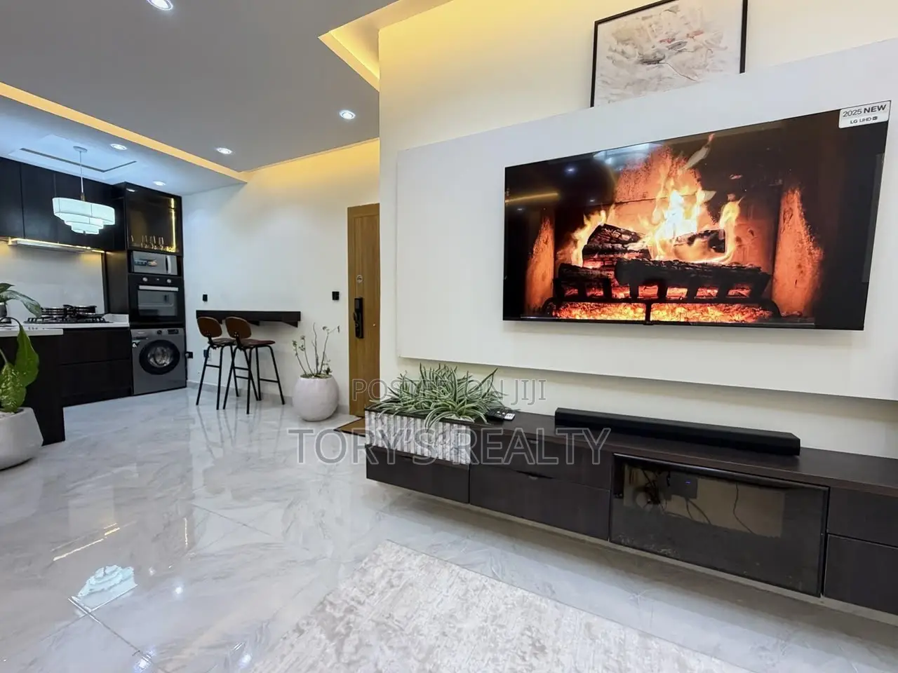 Luxuriously Furnished Studio Apartment in Lekki Phase 1