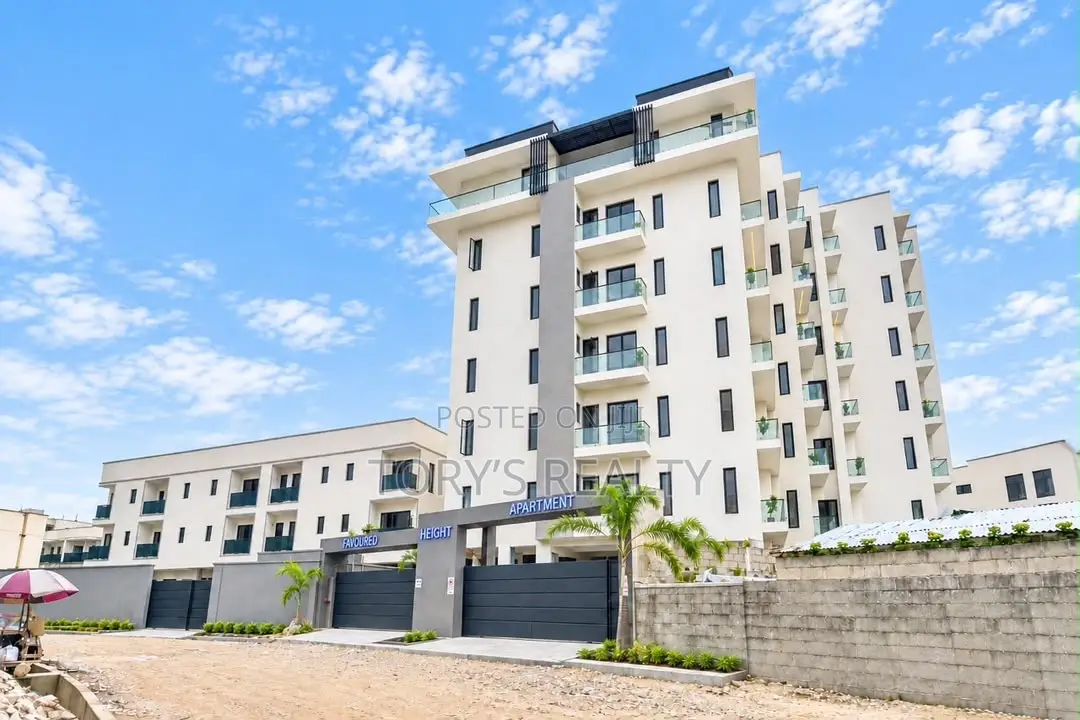 Luxuriously Furnished 1 Bedroom Apartment in Lekki Phase 1