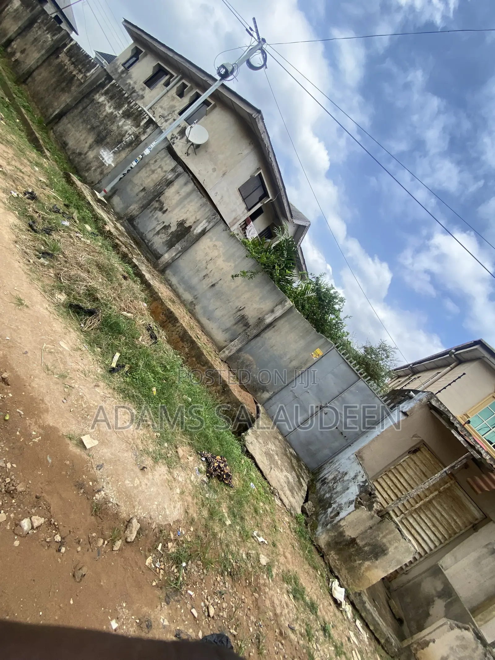 3bdrm Bungalow in Salolo, Meiran for sale in Meiran