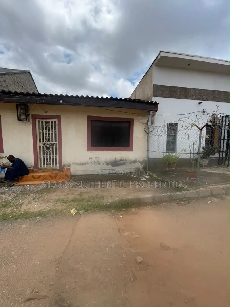 2bdrm Bungalow in Karu Site for sale in Karu