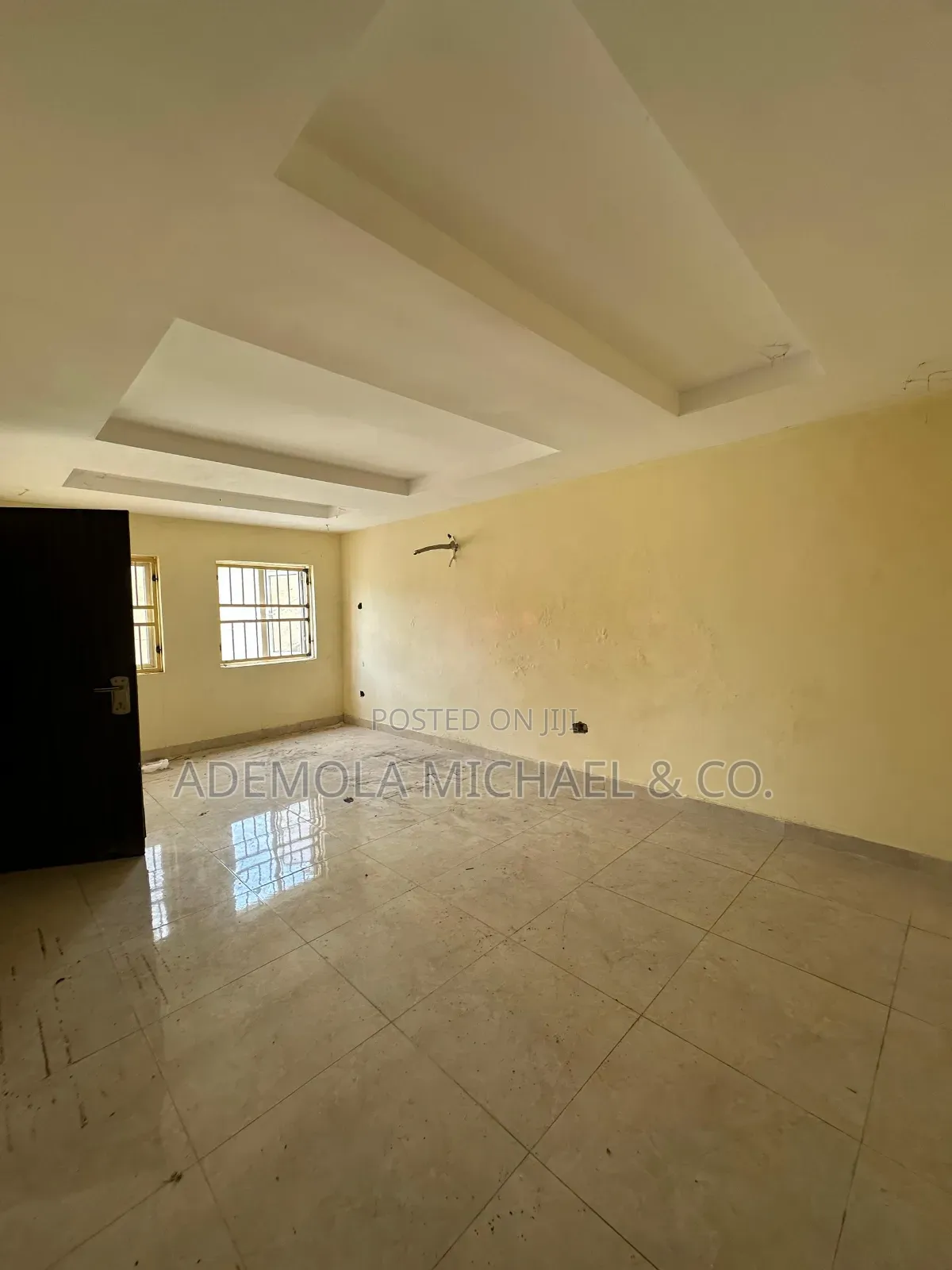 6bdrm Duplex in 2 Units 6 Bedroom, Asokoro for sale in Asokoro