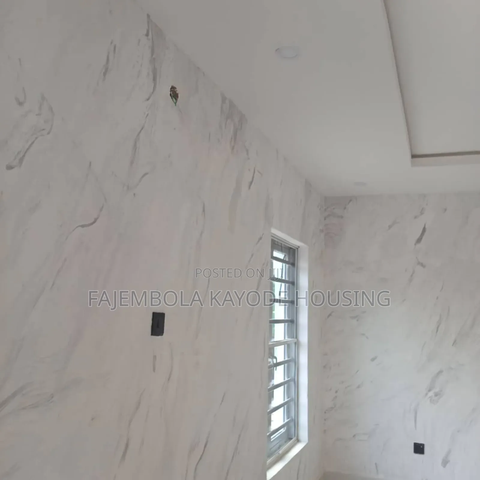 2bdrm Block of Flats in Bashorun Housing, Akobo for sale in Akobo