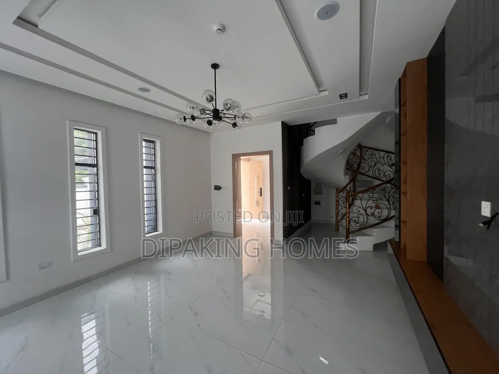 Furnished 5bdrm Duplex in Omole Phase 1 for sale in Omole Phase 1