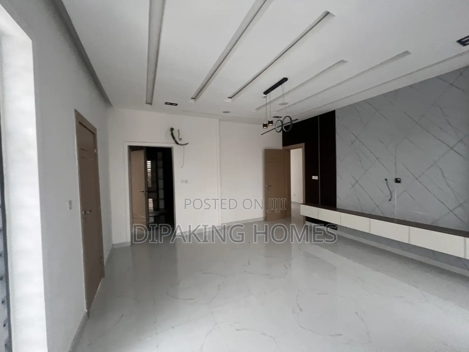 Furnished 5bdrm Duplex in Omole Phase 1 for sale in Omole Phase 1