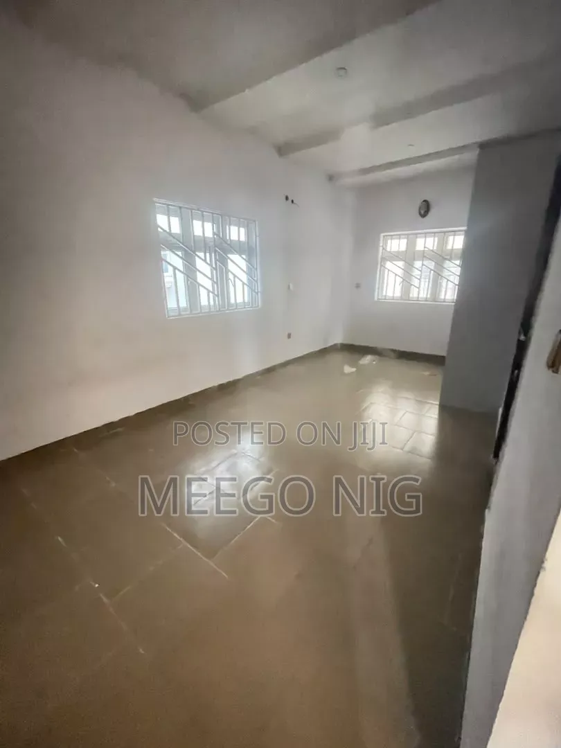 1bdrm Shared Apartment in Van Daniel Estate, Chevron for rent in Chevron