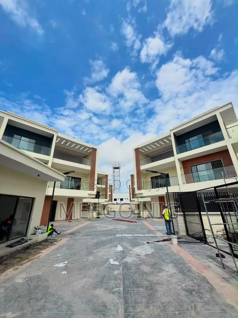 5bdrm Duplex in Bourdilion Road, Bourdillon for sale in Bourdillon