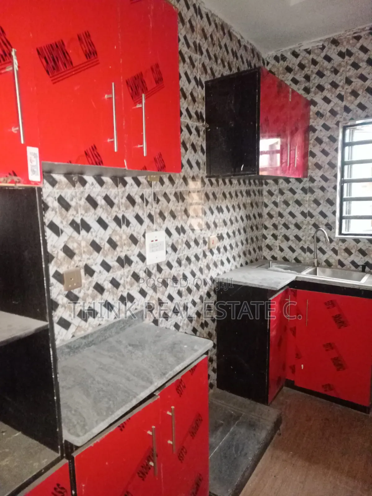 2bdrm House in Ekehuan Road, Benin City for rent in Benin City