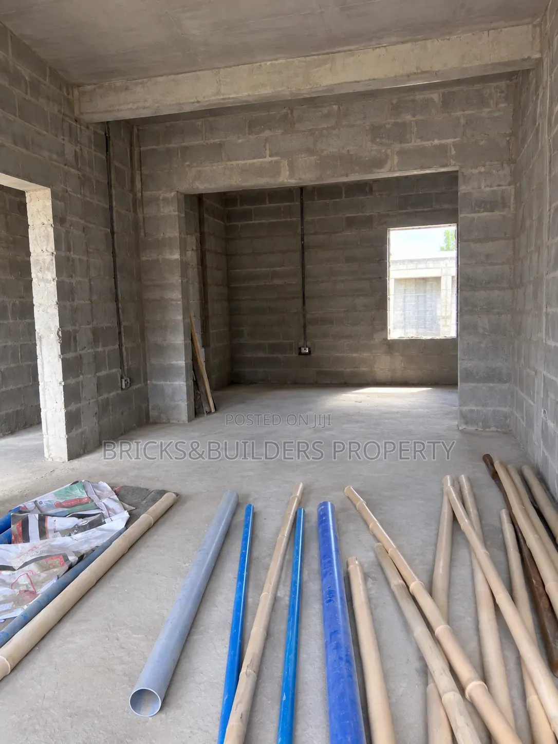5bdrm Duplex in Kado for sale in Kado