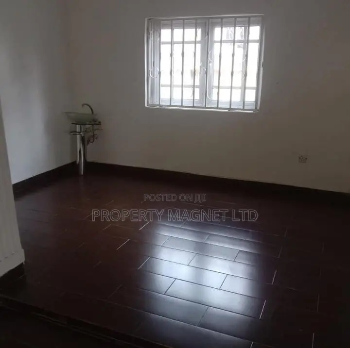 3bdrm Bungalow in Rockview Estate, Wumba for sale in Wumba
