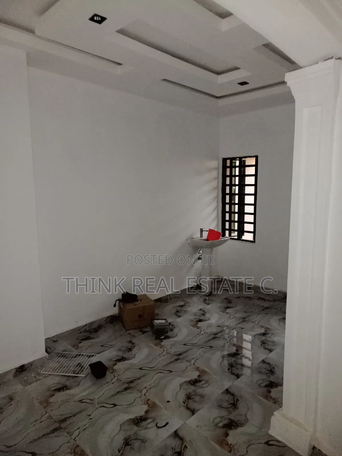2bdrm House in Ekehuan Road, Benin City for rent in Benin City