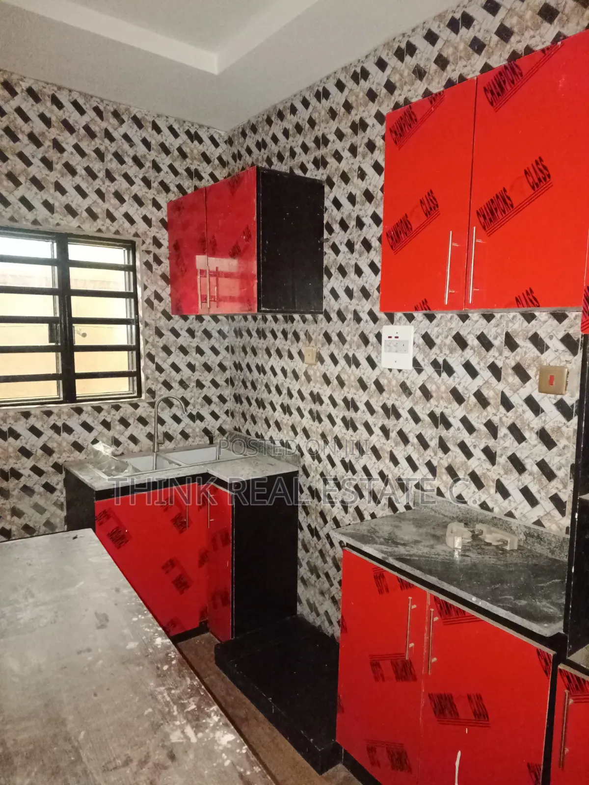 2bdrm House in Ekehuan Road, Benin City for rent in Benin City