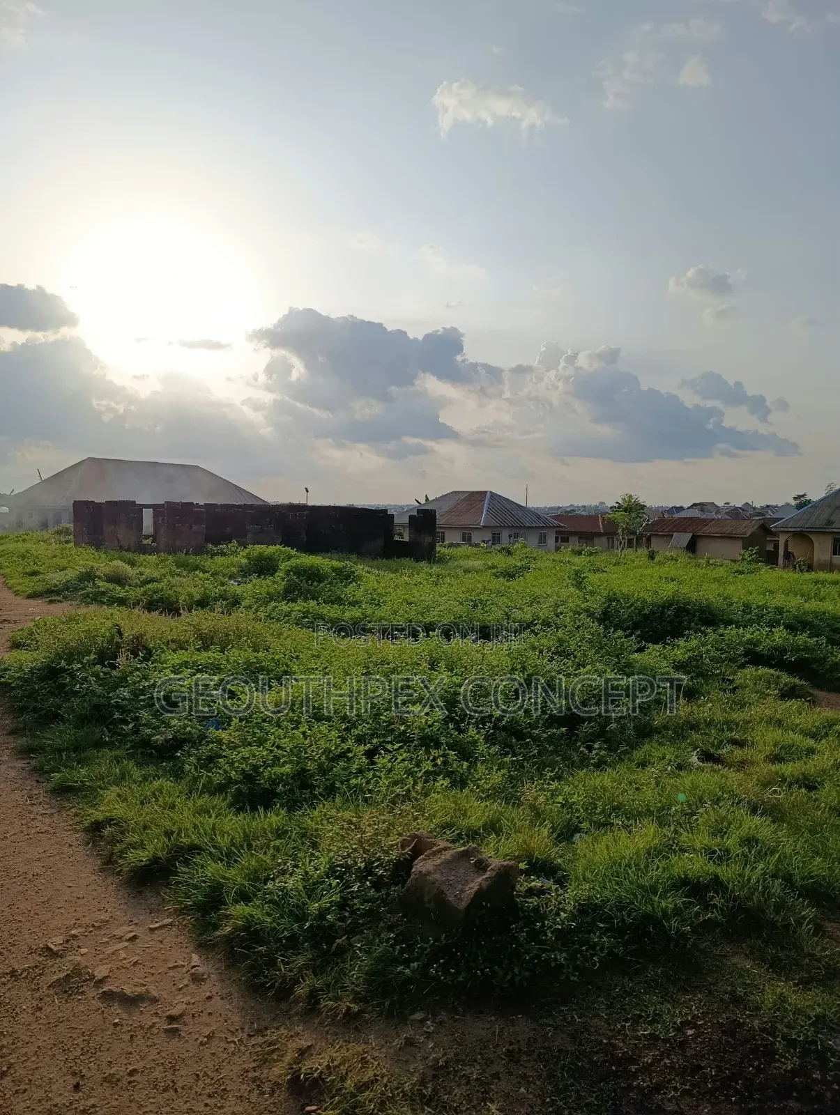 1359Sqm Plots of Land Near Moniya Train Station, Moniya in Moniya