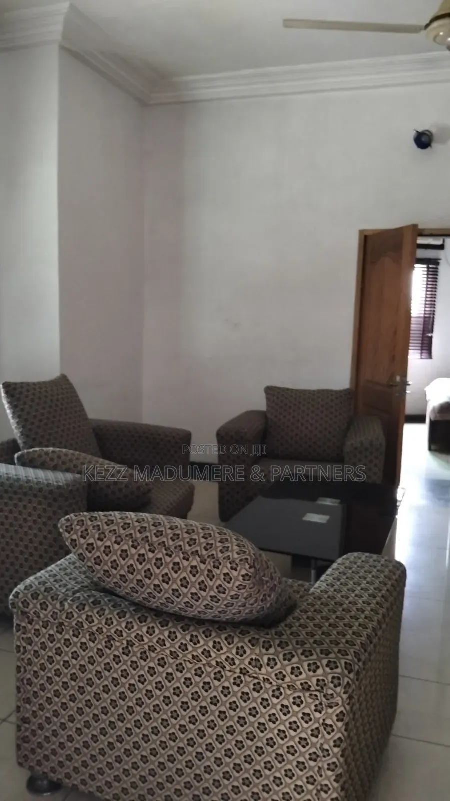 To Let / Lease : Functional 72 Rooms , Off Dr Peter Odili, Ph in New Layout