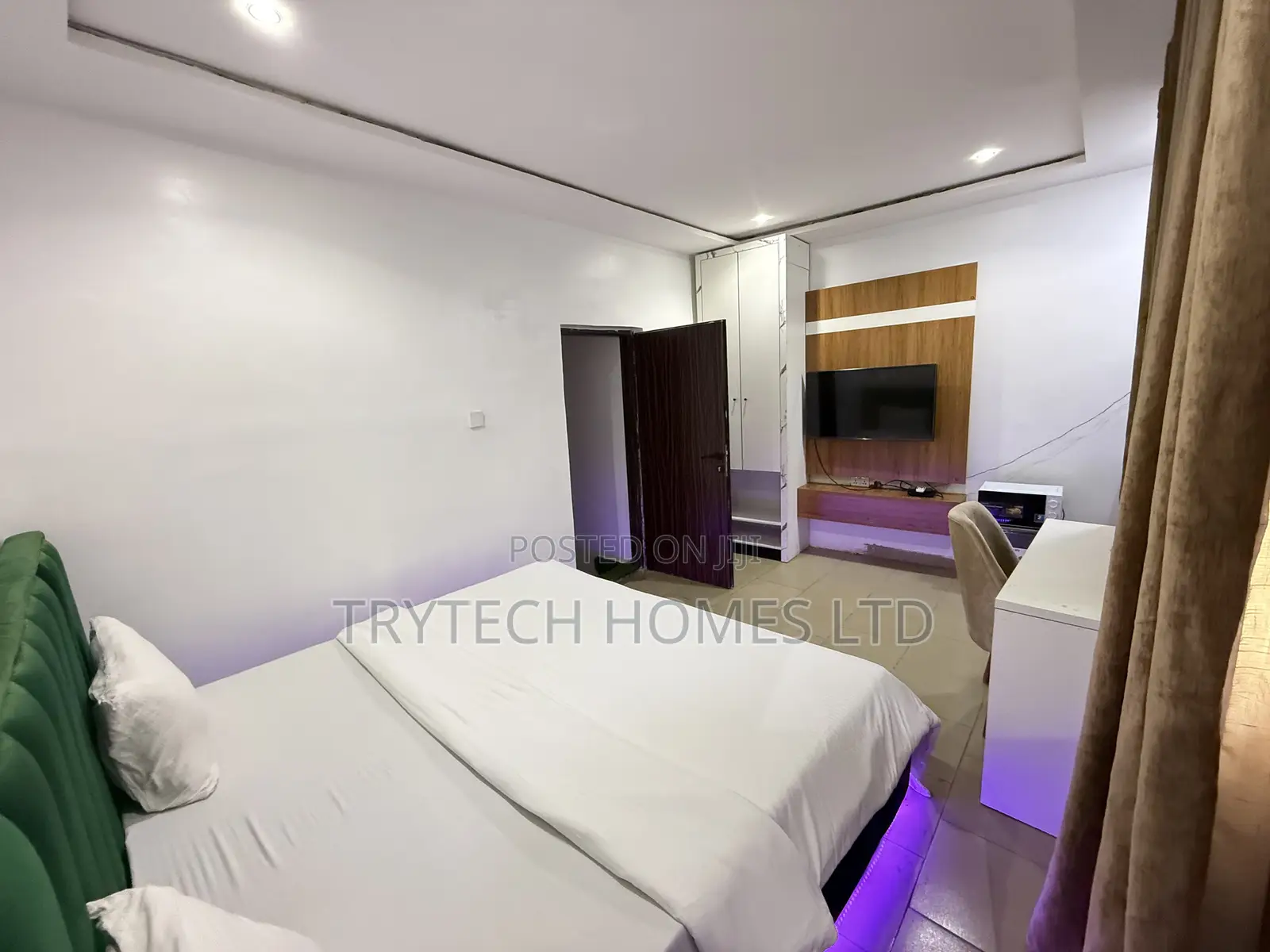Studio Apartment for Long & Short Stay in Bunkoro
