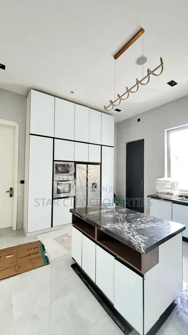 5bdrm Duplex in Ikoyi, Banana Island for sale in Banana Island