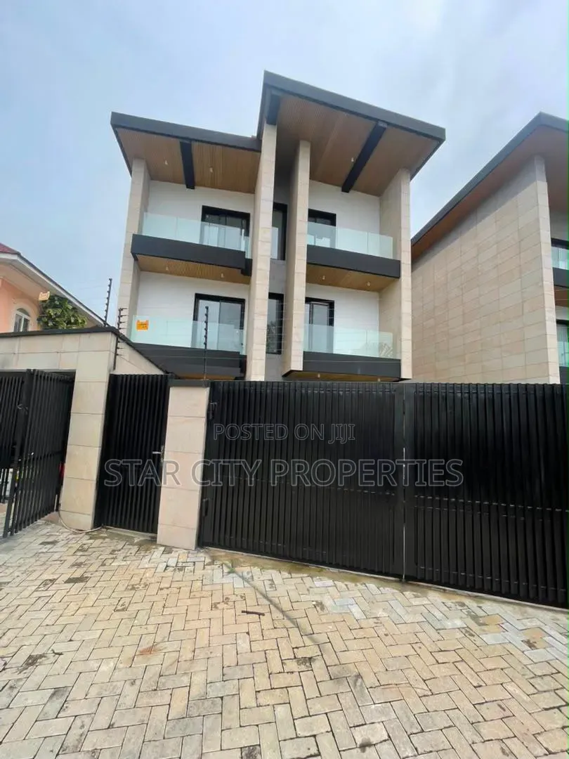 5bdrm Duplex in Ikoyi, Banana Island for sale in Banana Island