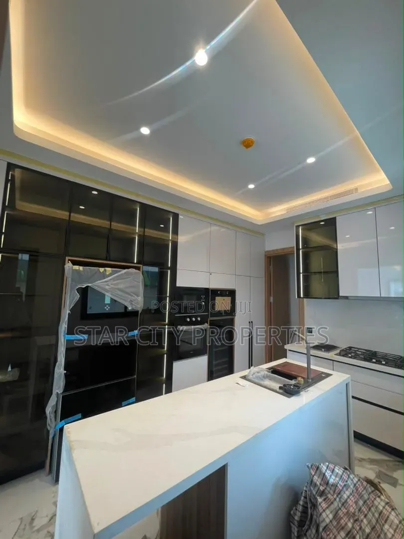 5bdrm Duplex in Ikoyi, Banana Island for sale in Banana Island