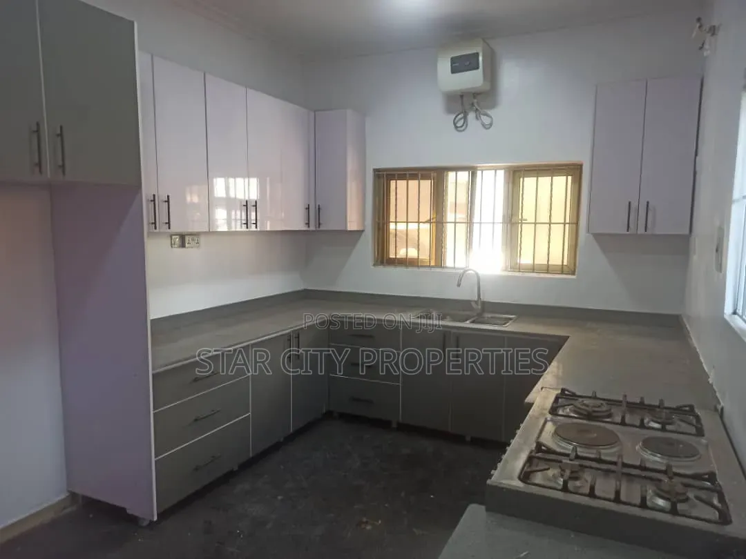 4bdrm Duplex in Ikeja Gra Lagos for rent in Ikeja GRA