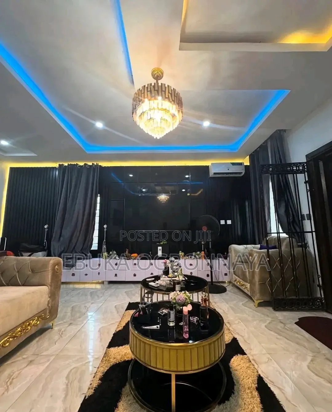 3bdrm Penthouse in Rumunduru-Rumuodara, Port-Harcourt for sale in Port-Harcourt