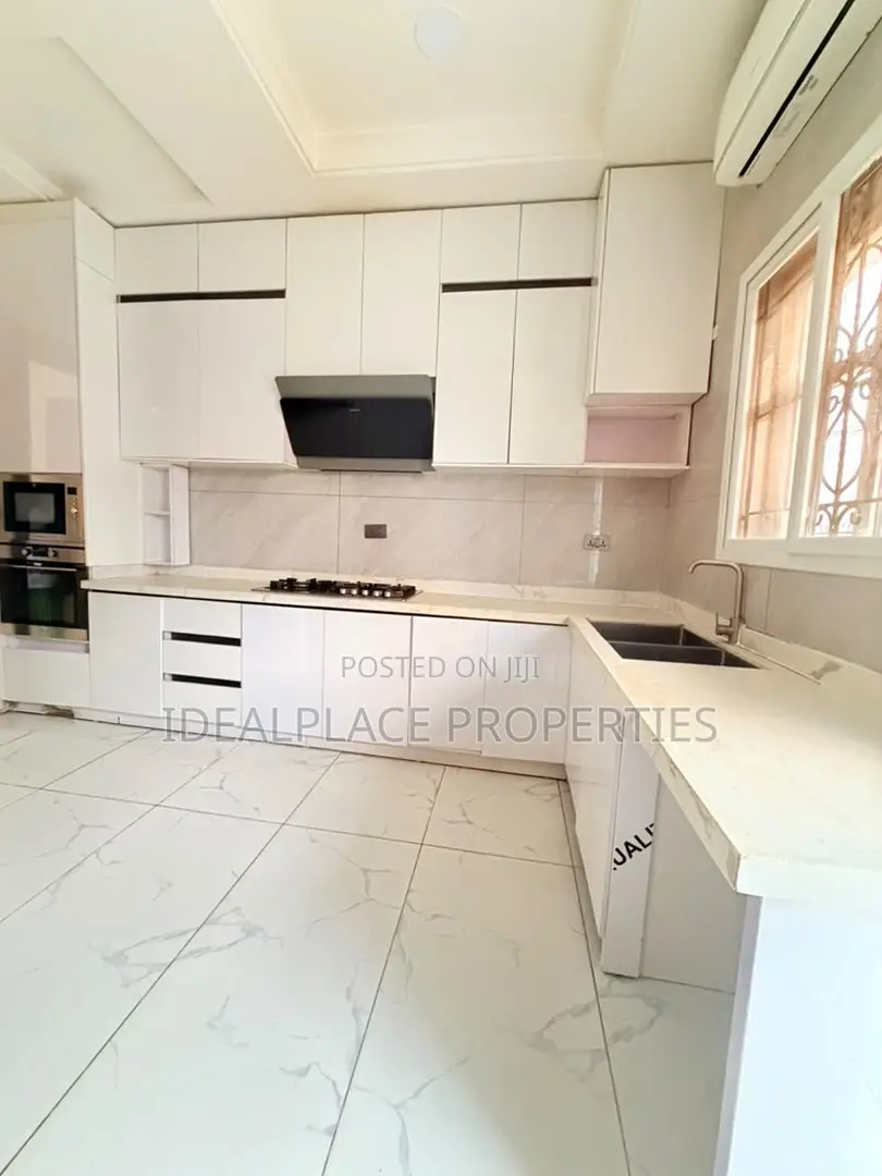 4bdrm Duplex in Ikeja GRA for sale in Ikeja GRA