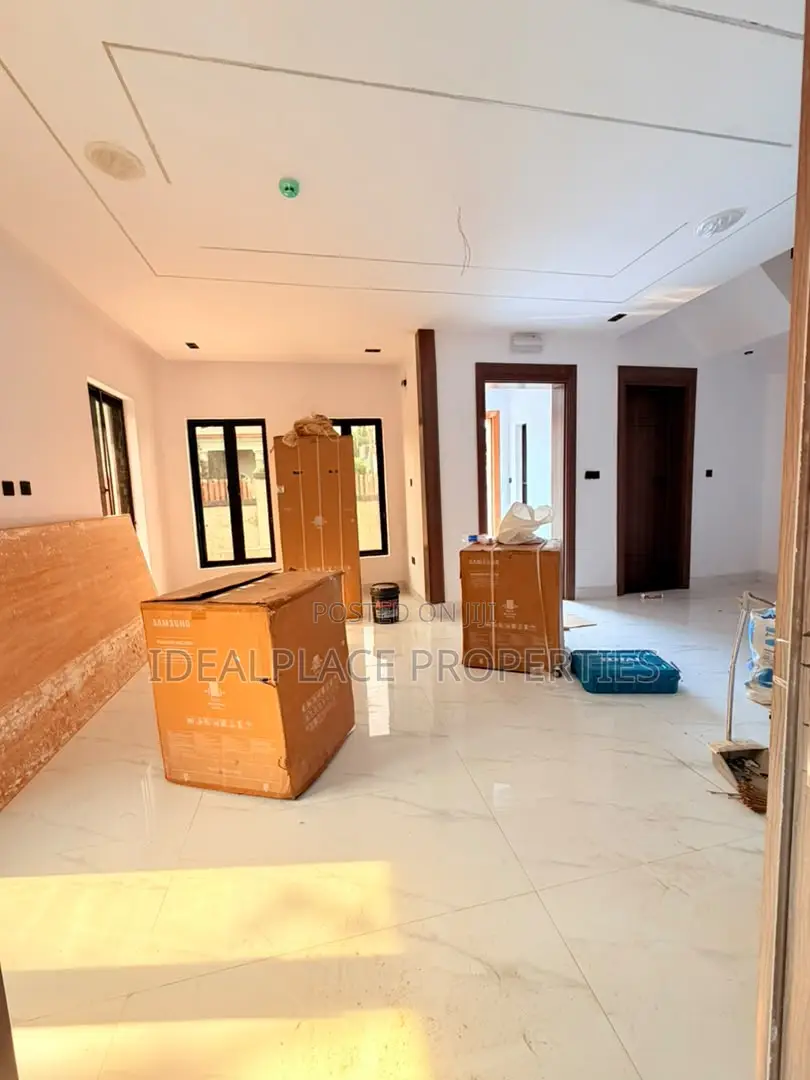 4bdrm Duplex in Ikeja GRA for sale in Ikeja GRA
