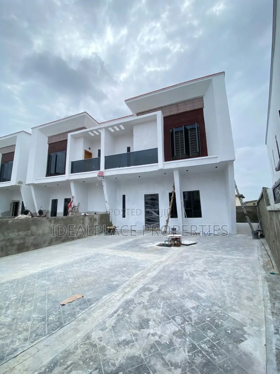 4bdrm Duplex in Sangotedo for sale in Sangotedo