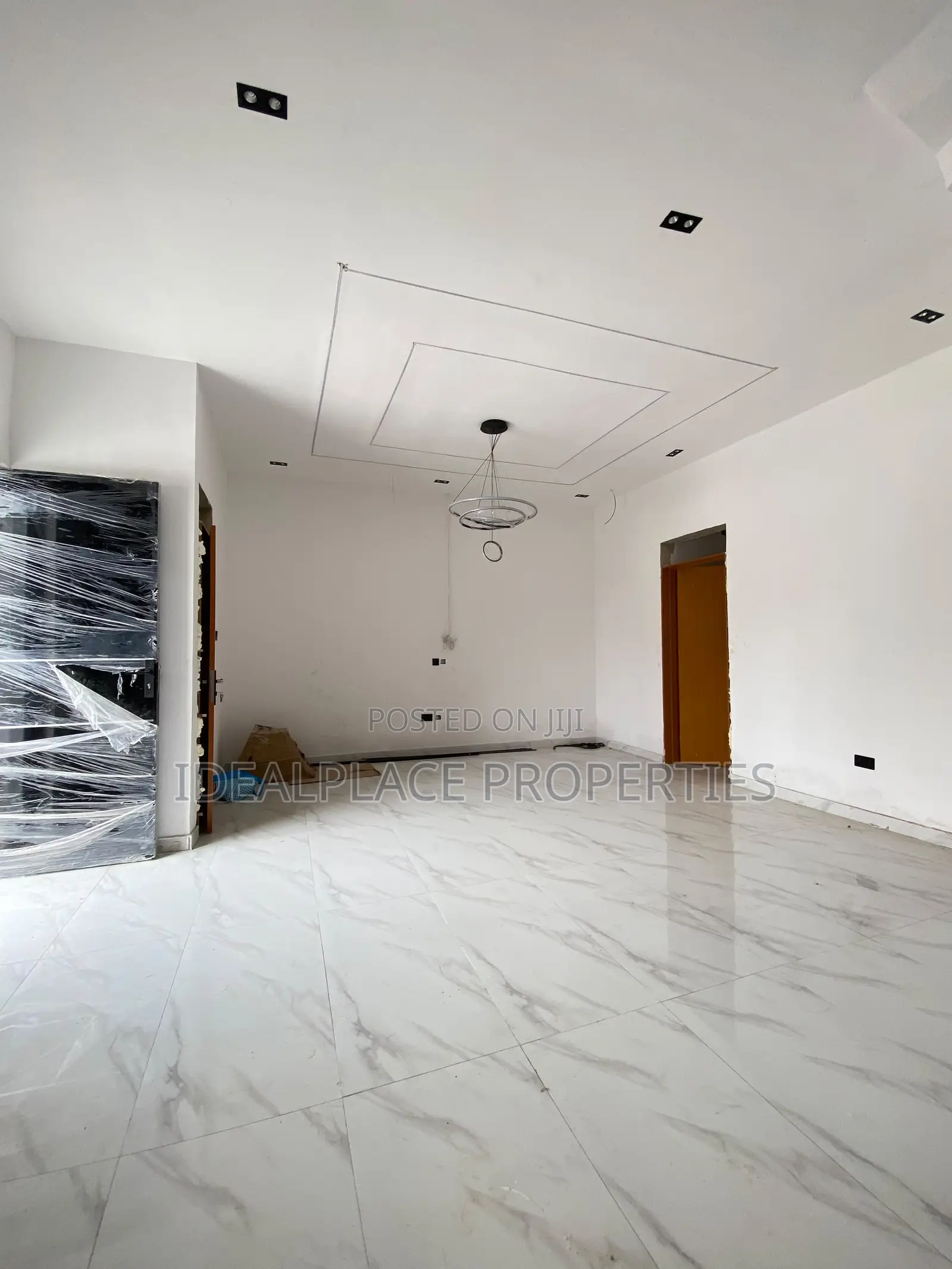 4bdrm Duplex in Sangotedo for sale in Sangotedo